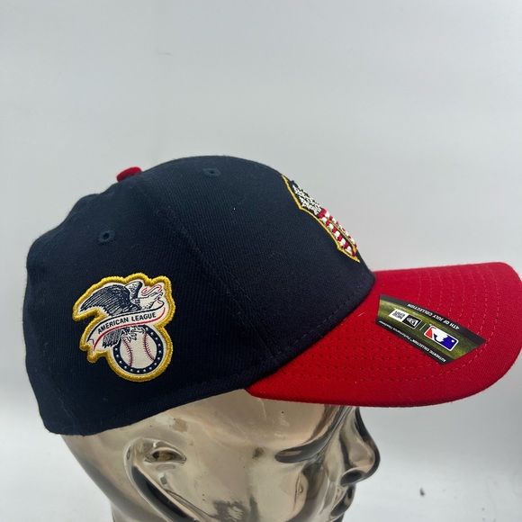 New York Yankees Hat Cap Fitted Adult Med/L Blue Red MLB Baseball New Era Mens - Picture 8 of 14